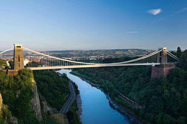 Clifton suspension bridge first bungy jump