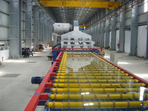 Float Glass being produced